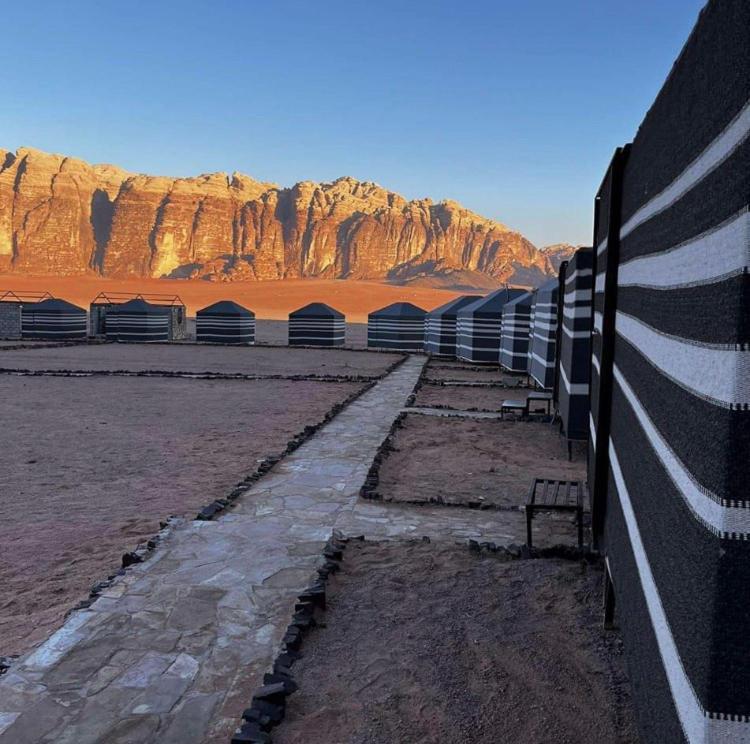 Desert Stars Rum Camp Wadi Rum Ngoại thất bức ảnh